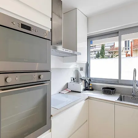 公寓 Beautiful With Balcony 1br 2p -