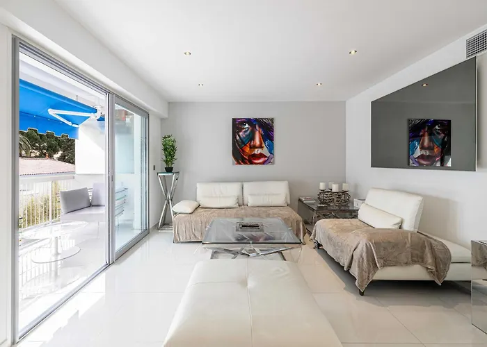 Apartment Beautiful With Balcony 1br 2p -