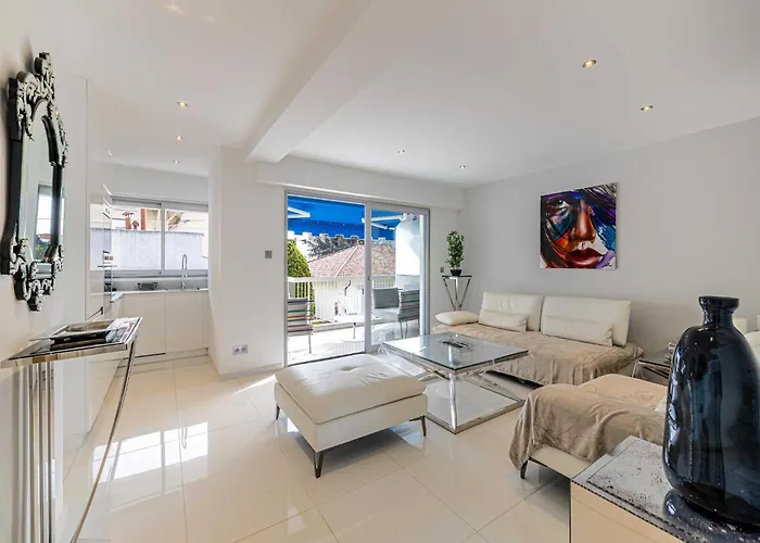 Appartement Beautiful With Balcony 1br 2p -